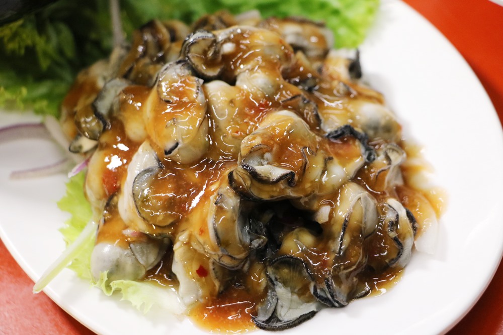 全台灣最大的巨無霸海鮮肉圓 - 快樂的過每一天